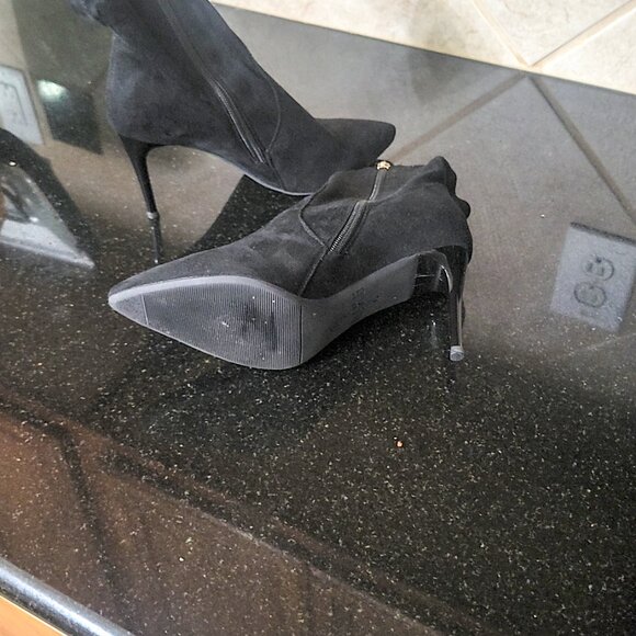 Formal Black Ankle Boots - Picture 3 of 3